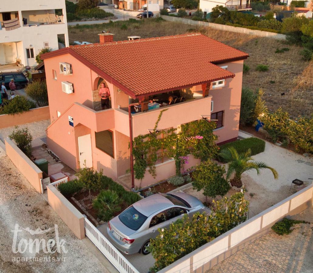 Tomek Apartment Vir Esterno foto